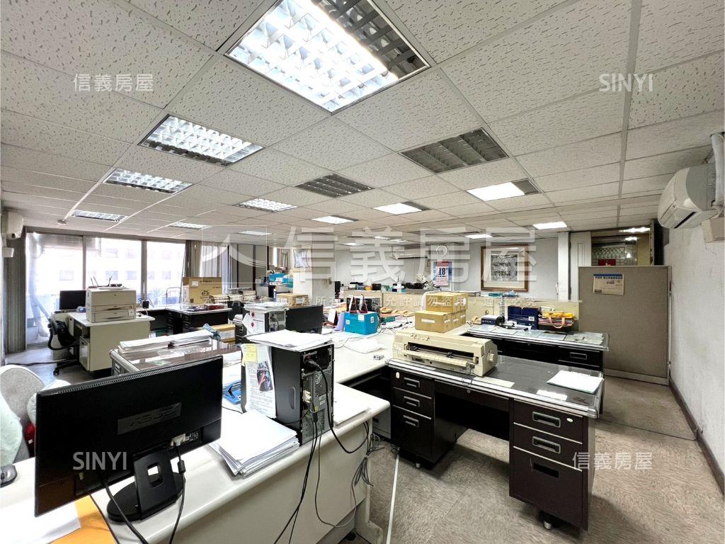 附中學區邊間採光辦公房屋室內格局與周邊環境