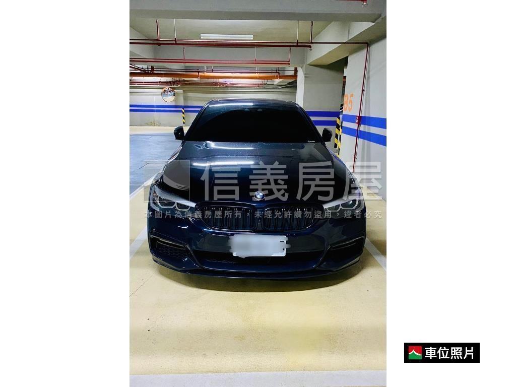 稀有電梯兩房坡平車位房屋室內格局與周邊環境