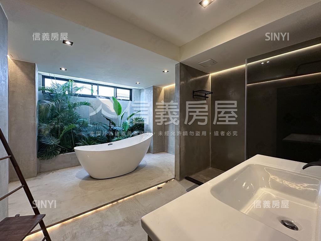 近巨蛋清水模翻新車庫別墅房屋室內格局與周邊環境