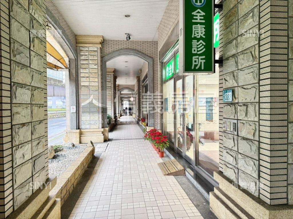 近央北具潛力湯泉金店面房屋室內格局與周邊環境