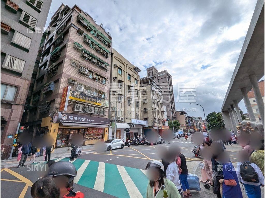 碧華國小校門人潮金店房屋室內格局與周邊環境
