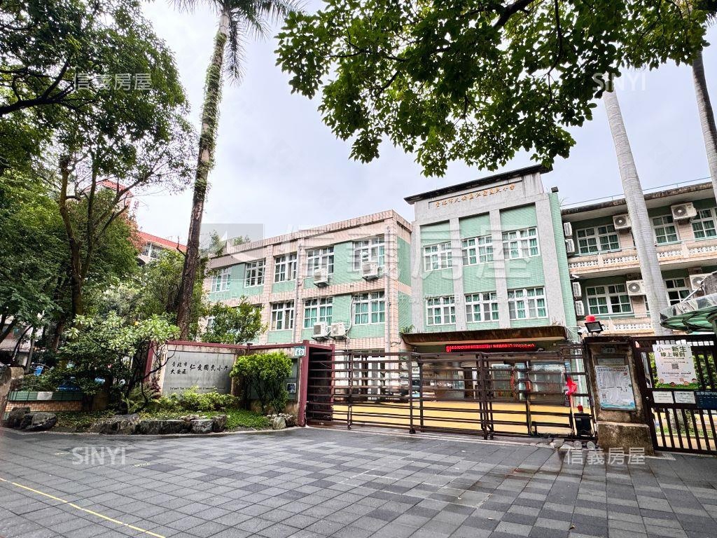 大安區稀有店面房屋室內格局與周邊環境