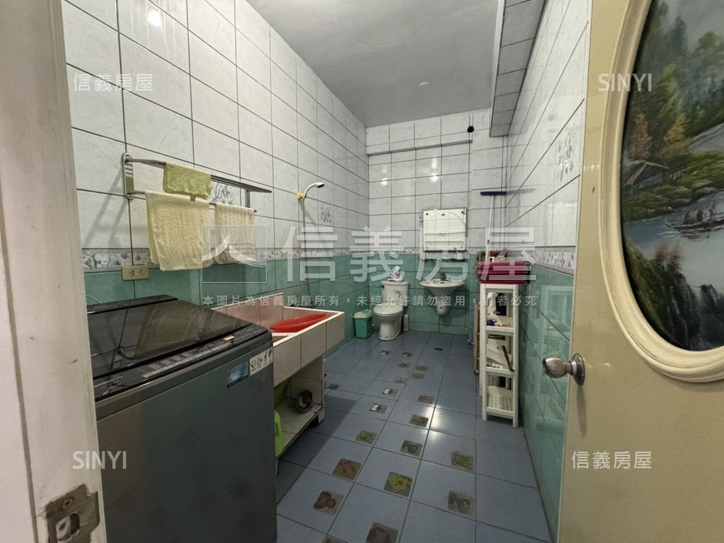觀音工業區第一排透天店面房屋室內格局與周邊環境