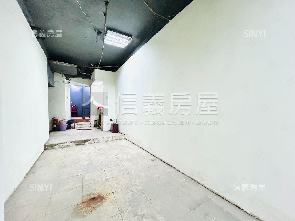 新生北自用投資大空間房屋室內格局與周邊環境