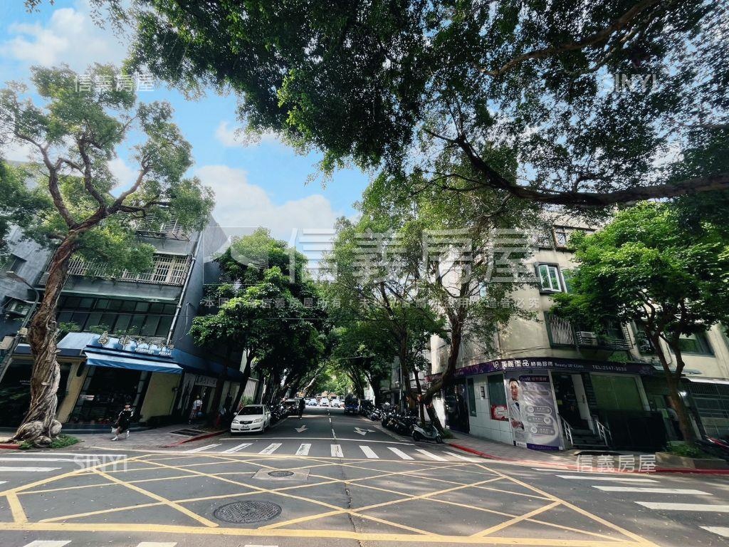 公教住宅林蔭角間一樓房屋室內格局與周邊環境