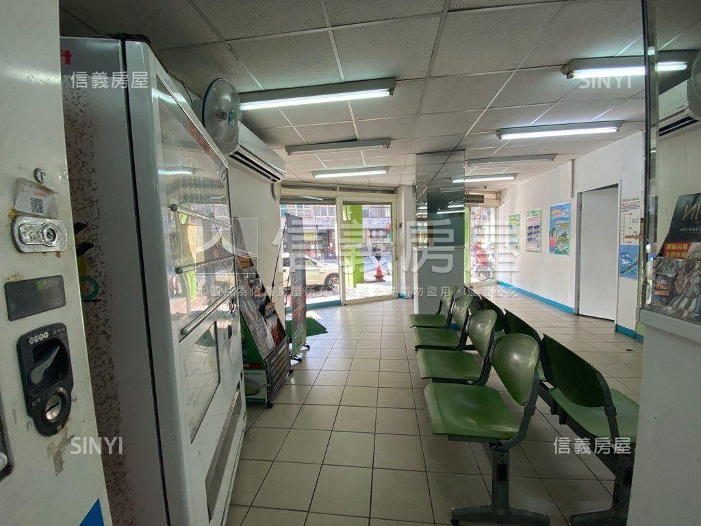 正三民路黃金店面房屋室內格局與周邊環境