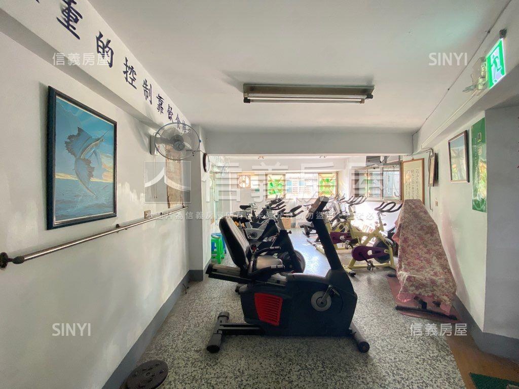 正三民路黃金店面房屋室內格局與周邊環境
