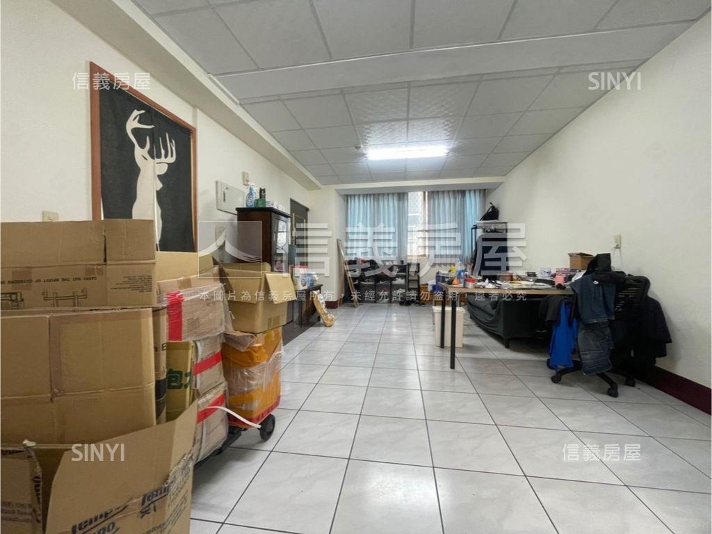 信義小資美三房房屋室內格局與周邊環境