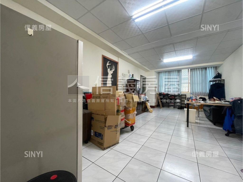 信義小資美三房房屋室內格局與周邊環境