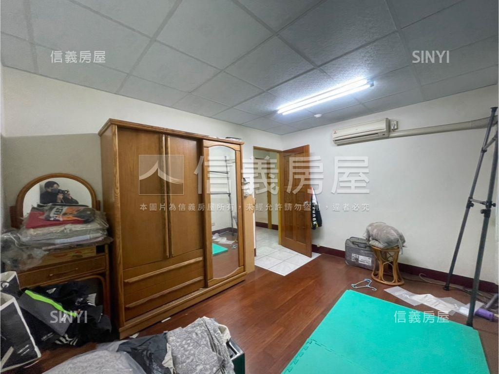 信義小資美三房房屋室內格局與周邊環境
