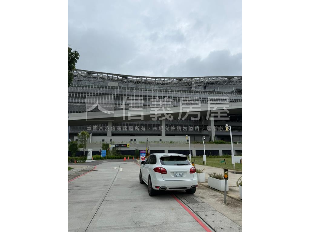 雍悅一方Ｃ２棟第２２樓房屋室內格局與周邊環境