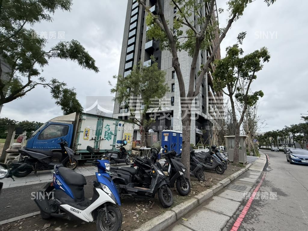 雍悅一方Ｃ２棟第２２樓房屋室內格局與周邊環境