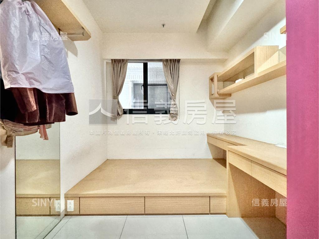 天璽高樓景觀兩房房屋室內格局與周邊環境