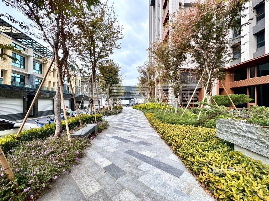 恆山和合。兩房附平面車位房屋室內格局與周邊環境