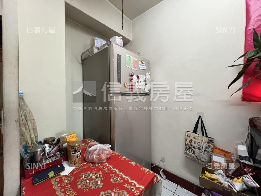 東山路低總價公寓房屋室內格局與周邊環境