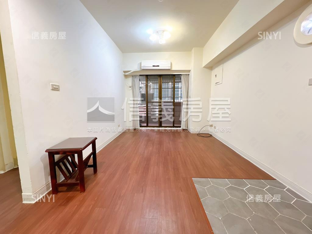 大鎮江山兩房房屋室內格局與周邊環境