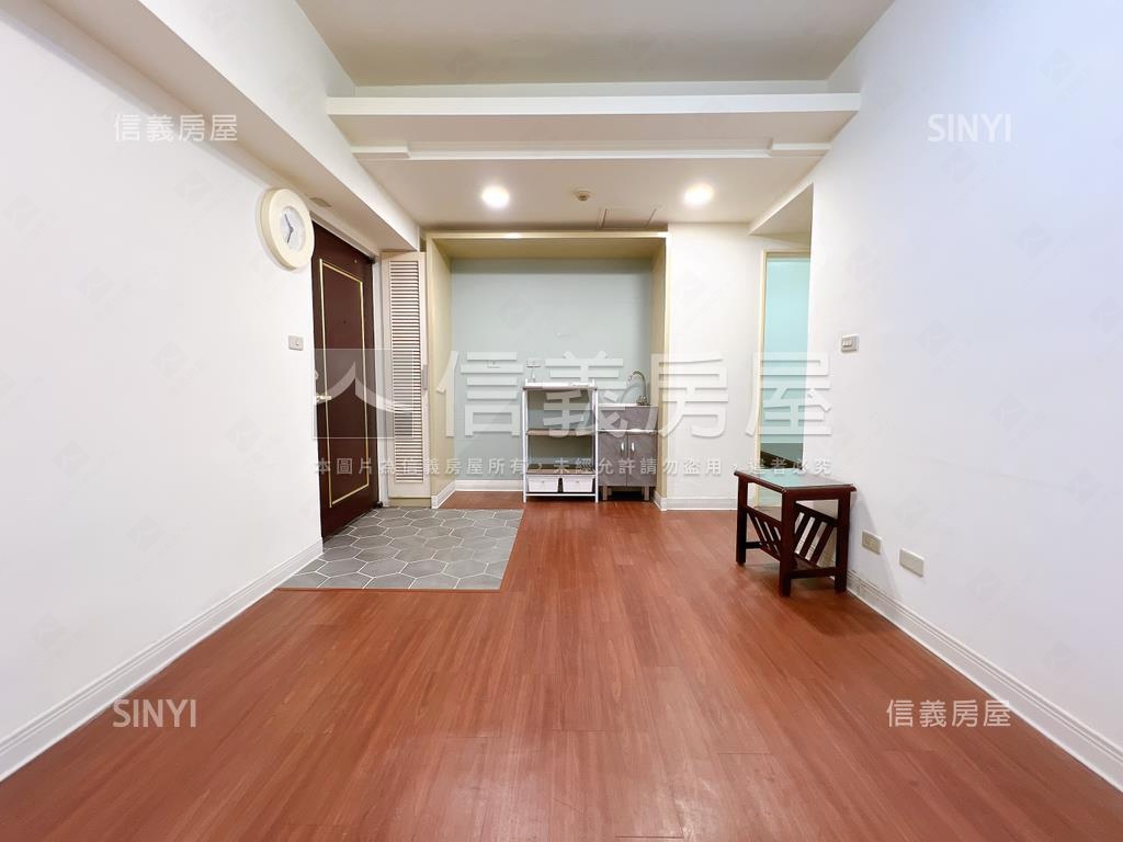 大鎮江山兩房房屋室內格局與周邊環境