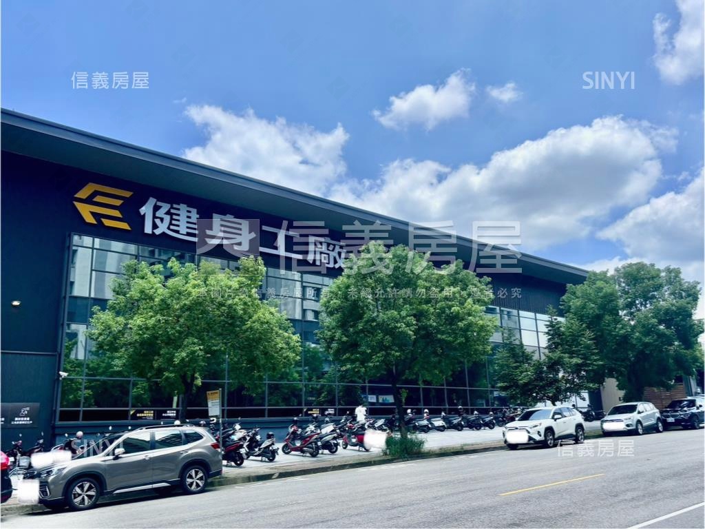 北屯２房雙衛平車有充電樁房屋室內格局與周邊環境