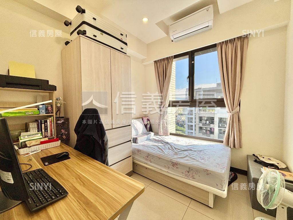 康橋面河畔美２房獨立車位房屋室內格局與周邊環境