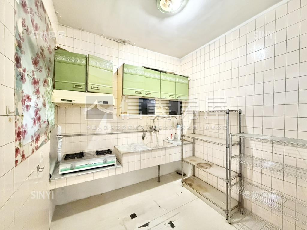 圓通路天空之城５５６６房屋室內格局與周邊環境