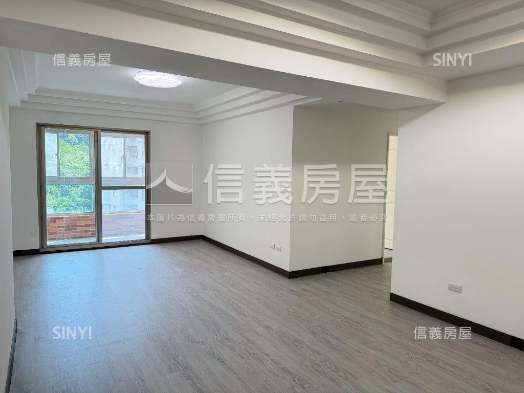 東方桂冠明亮三房房屋室內格局與周邊環境