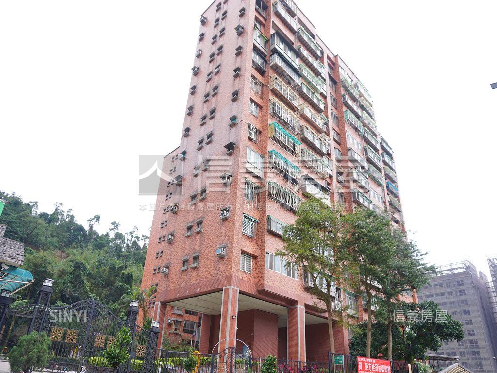 東方桂冠明亮三房房屋室內格局與周邊環境