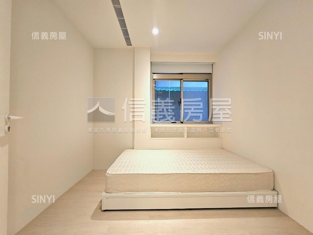 中山國中美裝黃金三樓房屋室內格局與周邊環境