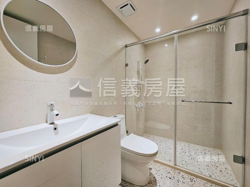 中山國中美裝黃金三樓房屋室內格局與周邊環境