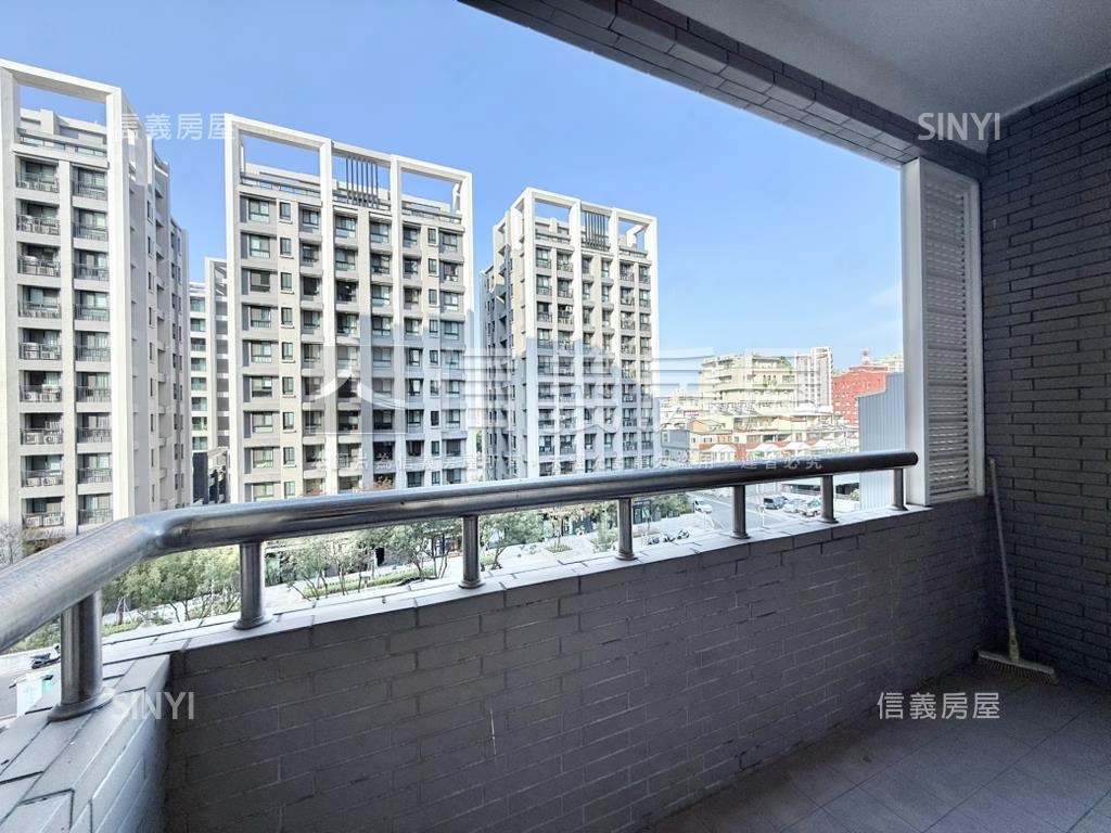 湯山｜前進成大美三房平車房屋室內格局與周邊環境