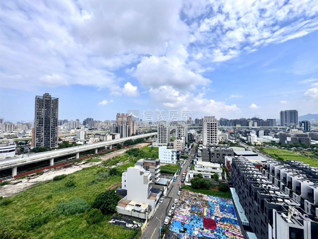 華太怡人高樓層三房雙車房屋室內格局與周邊環境