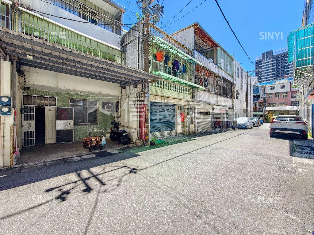 近八擴便宜透天房屋室內格局與周邊環境