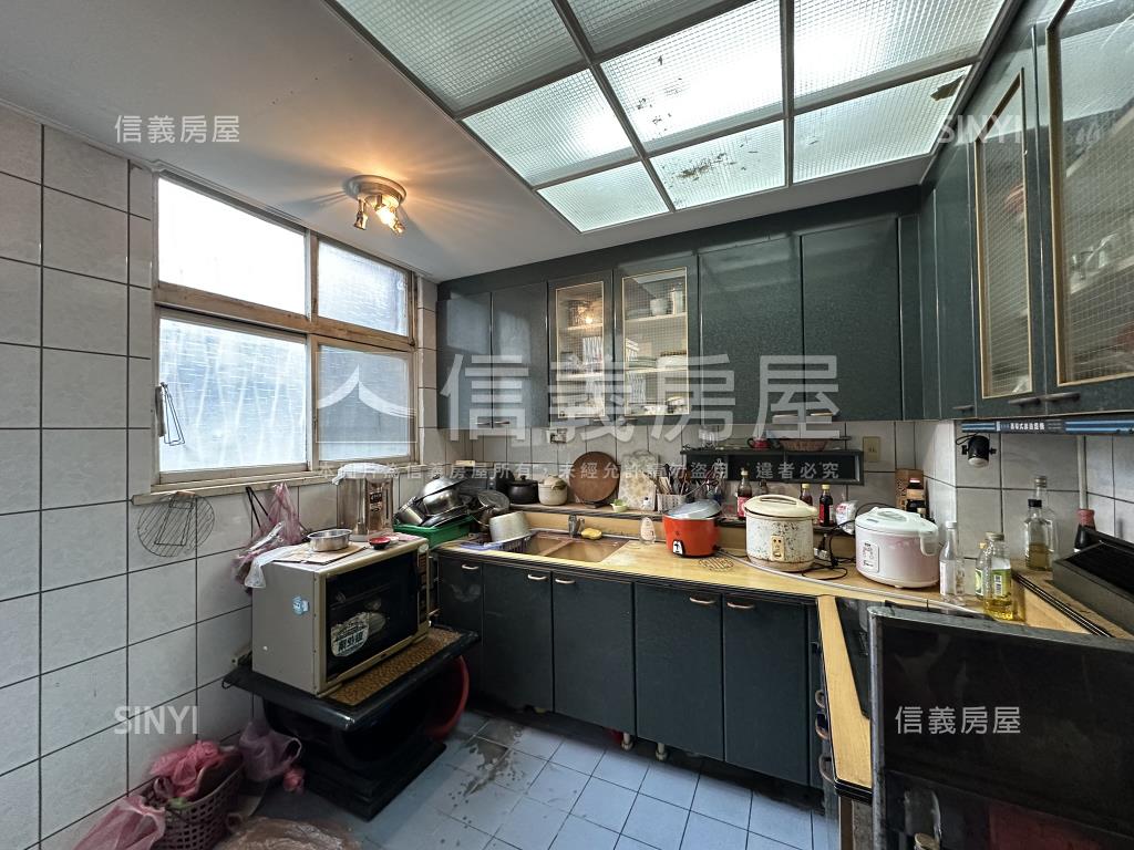 德惠街優質好屋大空間房屋室內格局與周邊環境