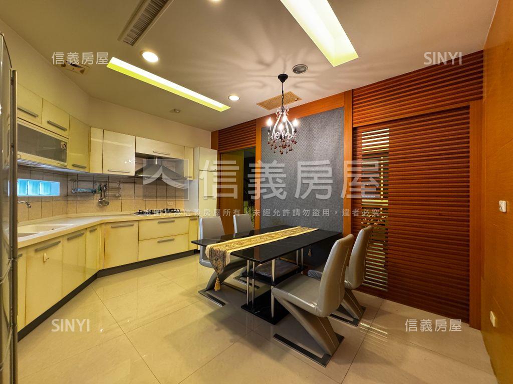 華美街大地坪別墅房屋室內格局與周邊環境