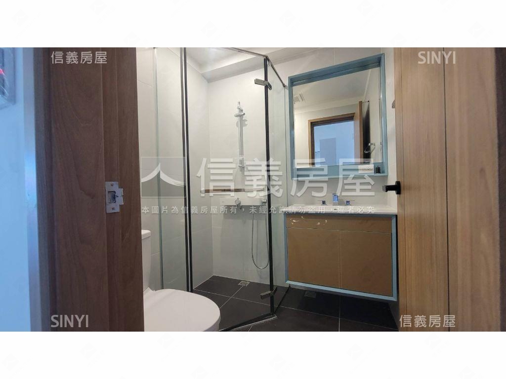亞灣輕豪宅海景高樓＋平車房屋室內格局與周邊環境