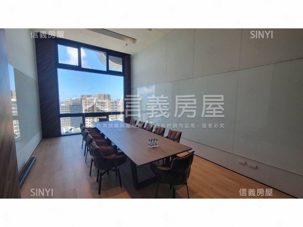 亞灣輕豪宅海景高樓＋平車房屋室內格局與周邊環境