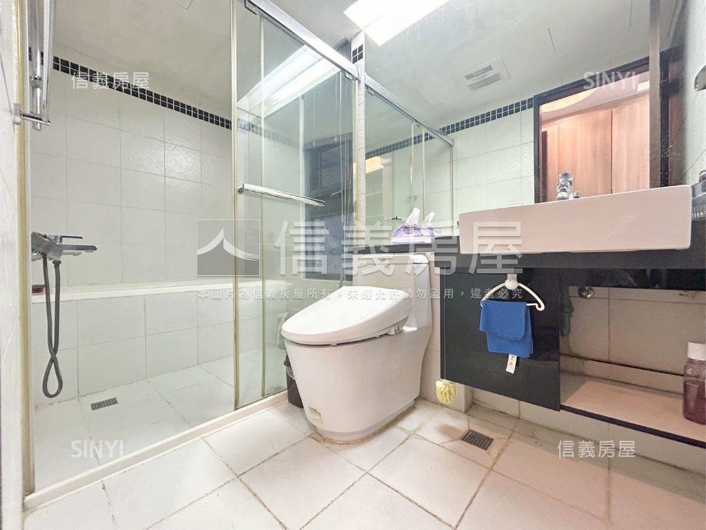 唯美東大ｈｏｌａ三房房屋室內格局與周邊環境