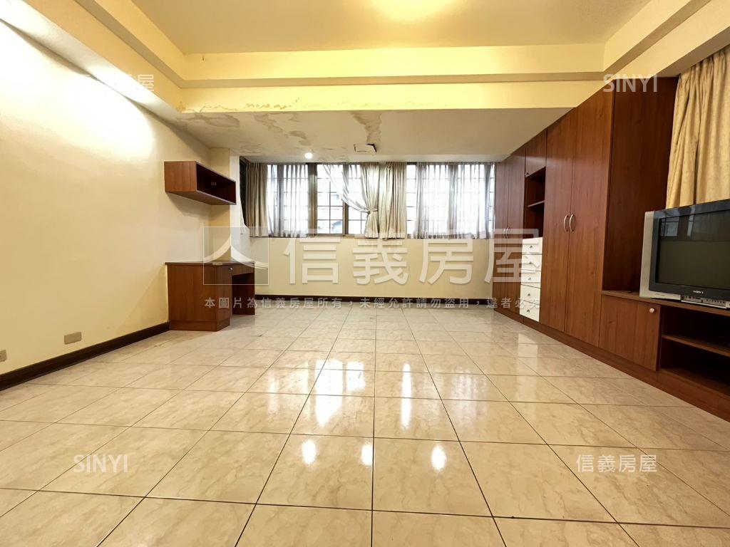 內湖綠大地獨棟別墅房屋室內格局與周邊環境