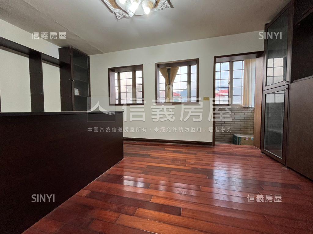 內湖綠大地獨棟別墅房屋室內格局與周邊環境