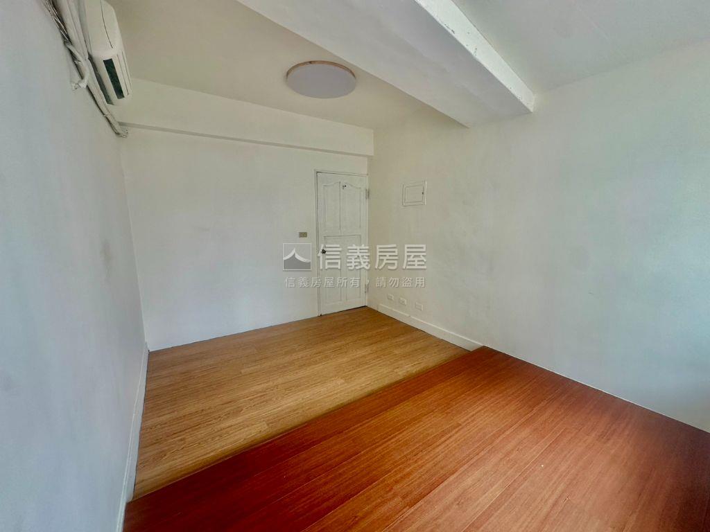 近光仁萬大路頂樓美公寓房屋室內格局與周邊環境
