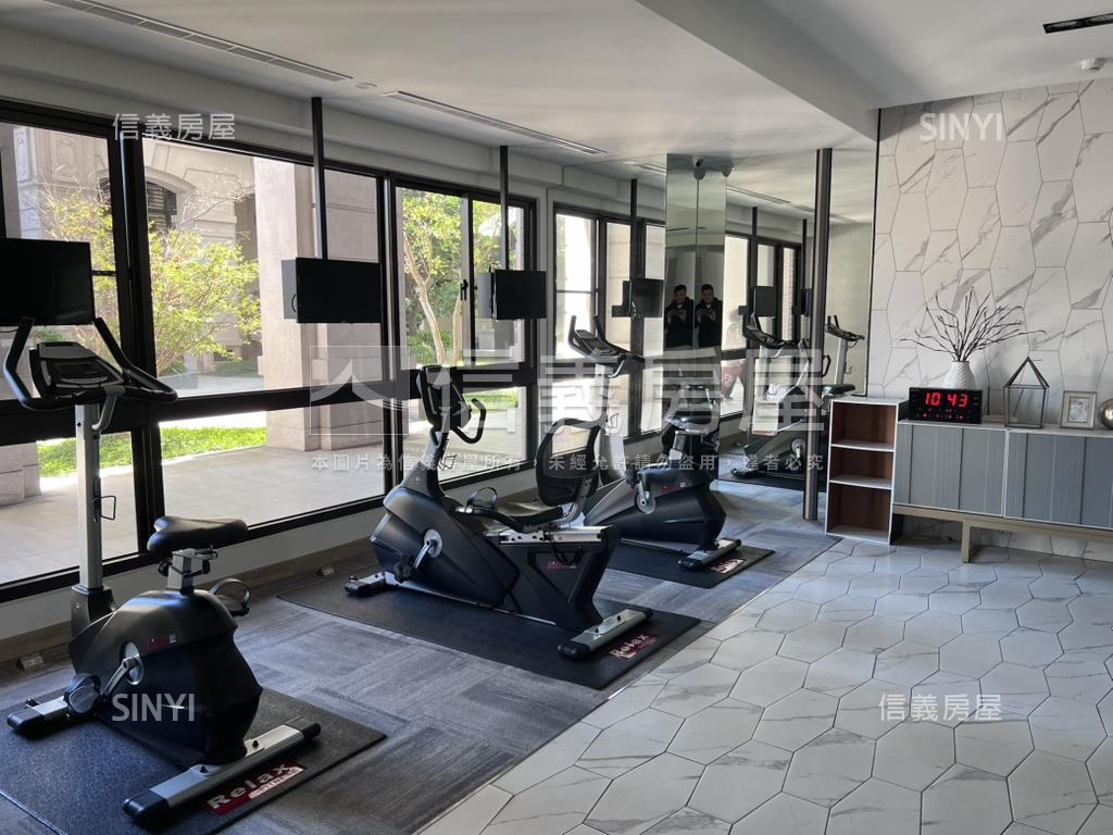 南勢鼎藏璞麗二期兩房車位房屋室內格局與周邊環境