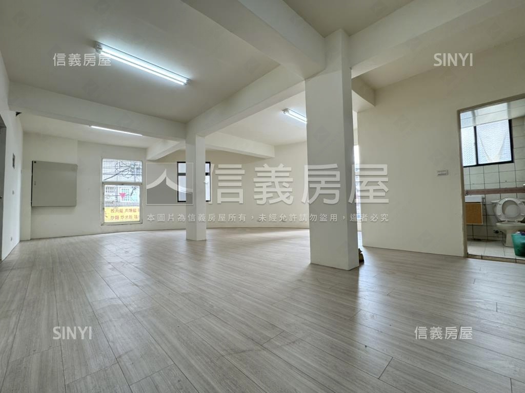 福州二街邊間２樓公寓房屋室內格局與周邊環境