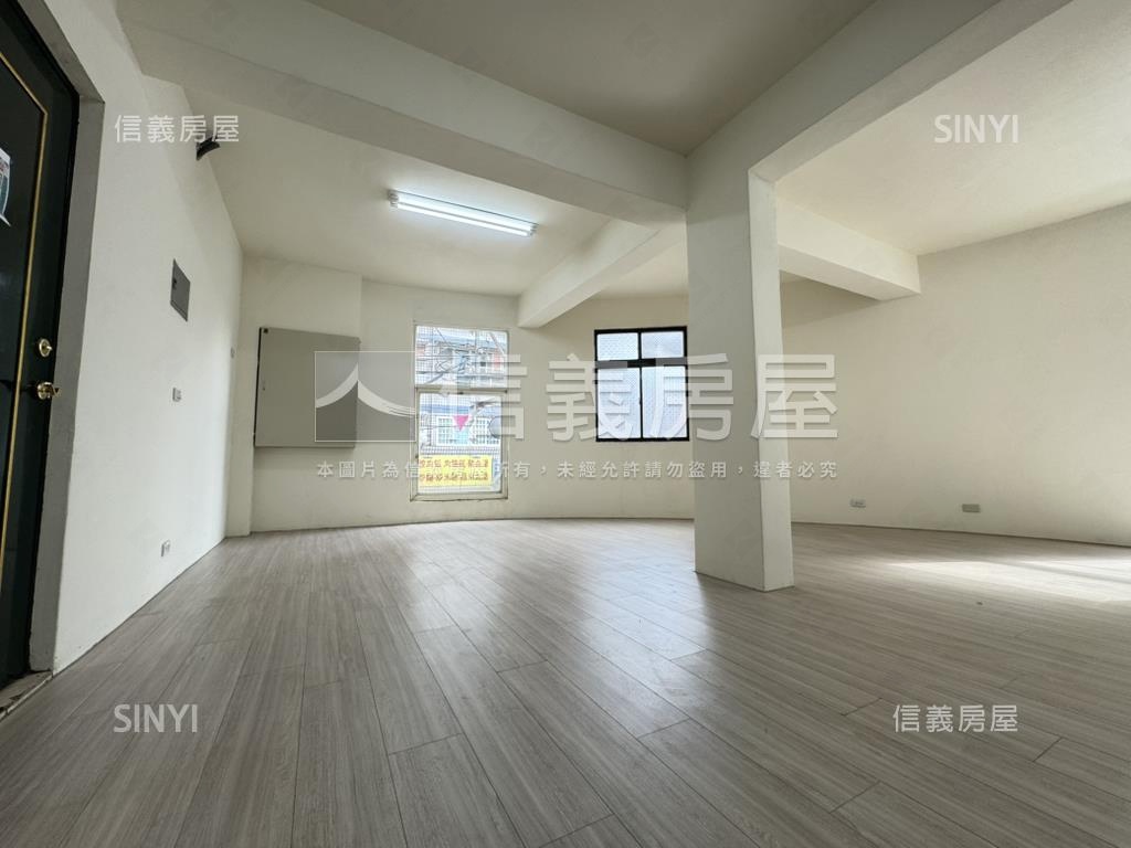 福州二街邊間２樓公寓房屋室內格局與周邊環境