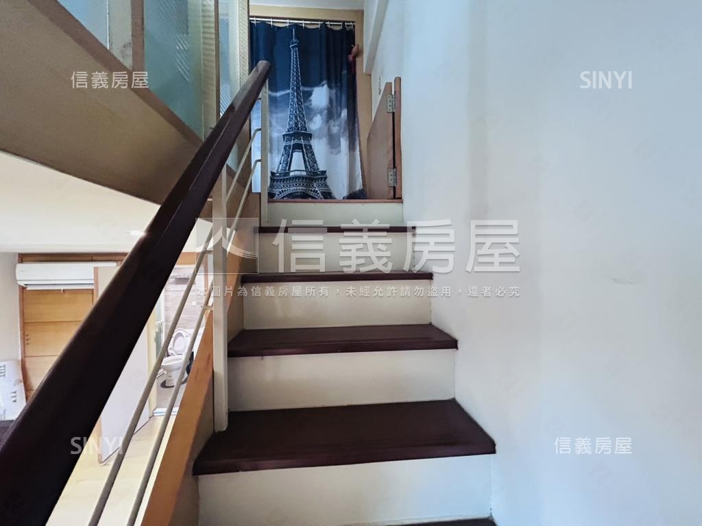 找到了！捷運挑高基泰建設房屋室內格局與周邊環境