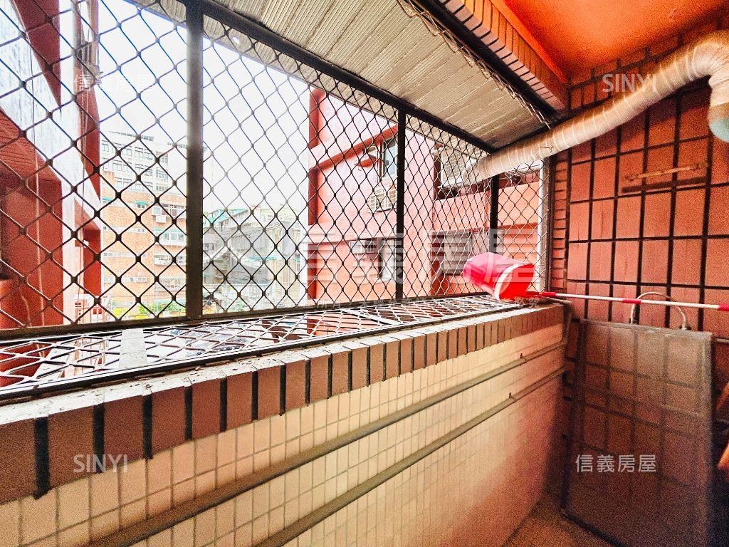 復興北路虹邦稀有釋出房屋室內格局與周邊環境