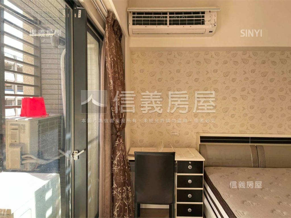 ＭＹＣＩＴＹ美套房車位房屋室內格局與周邊環境