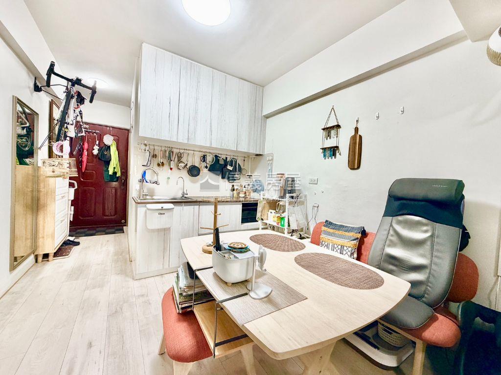 光華夜市三多屋況美溫馨宅房屋室內格局與周邊環境