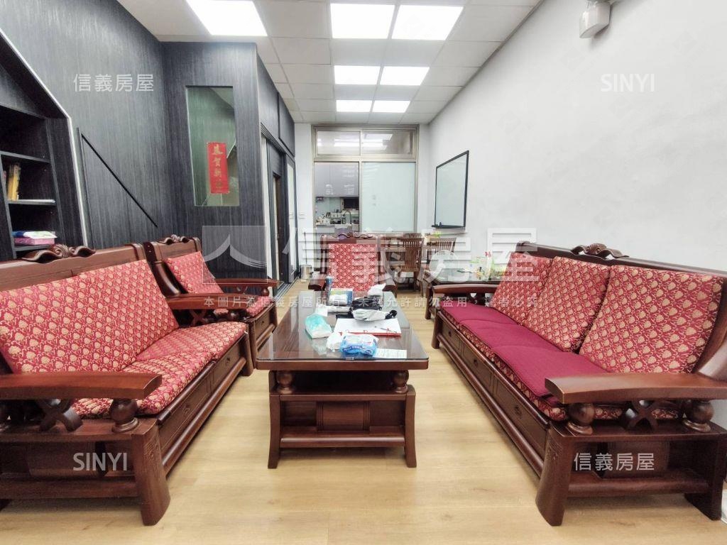 稀有釋出－中正三街好透天房屋室內格局與周邊環境