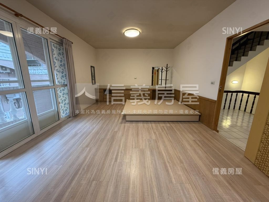 新接。伯爵五代房屋室內格局與周邊環境