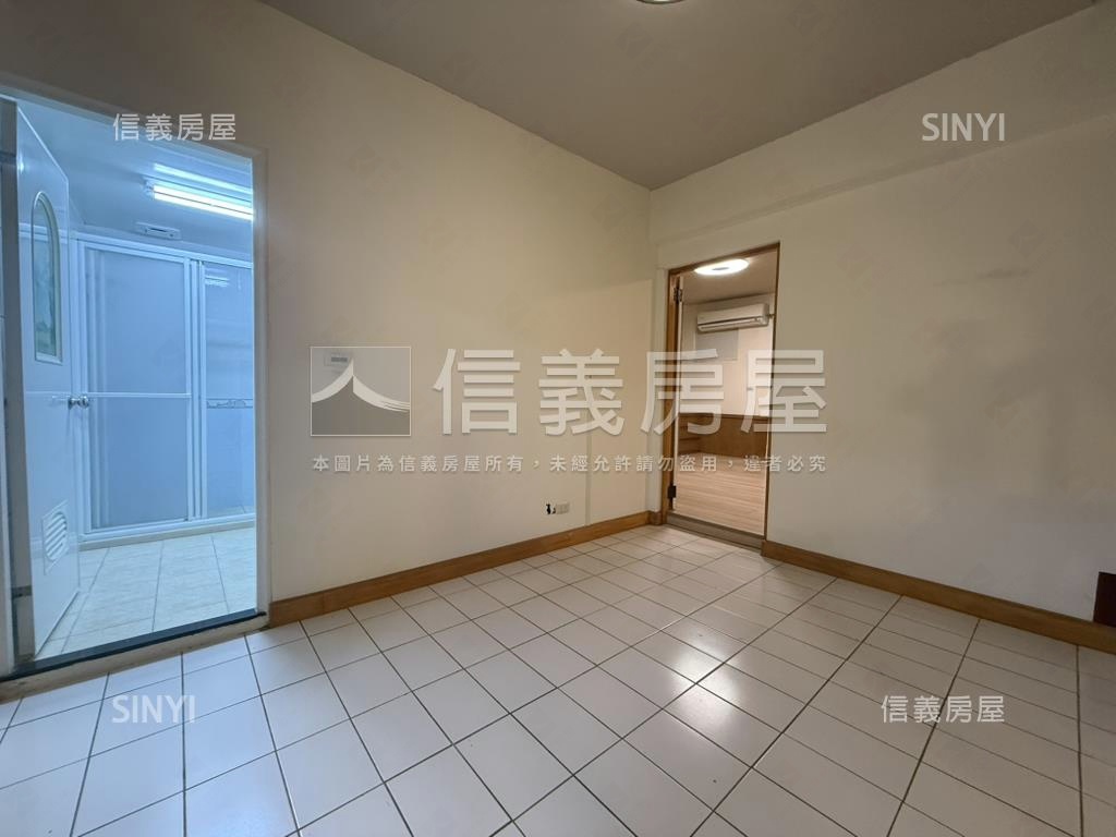 新接。伯爵五代房屋室內格局與周邊環境