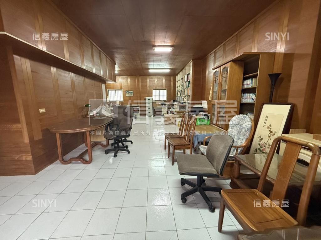 新接。伯爵五代房屋室內格局與周邊環境